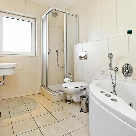 Apartment Two-bedroom In 18 *